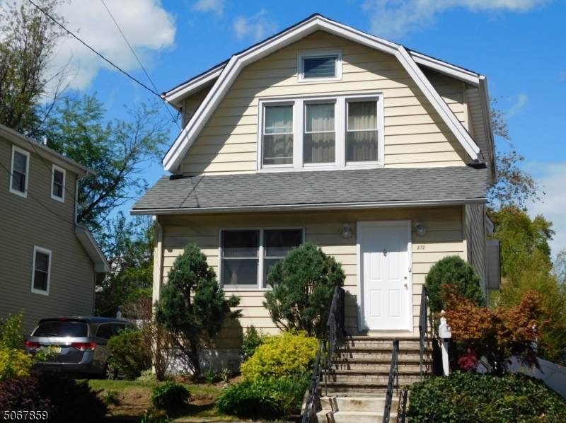 272 Harrison St - Photo 1