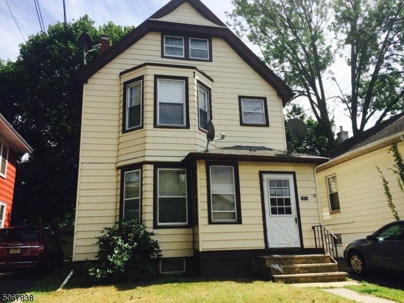 1955 Lufberry St - Photo 1