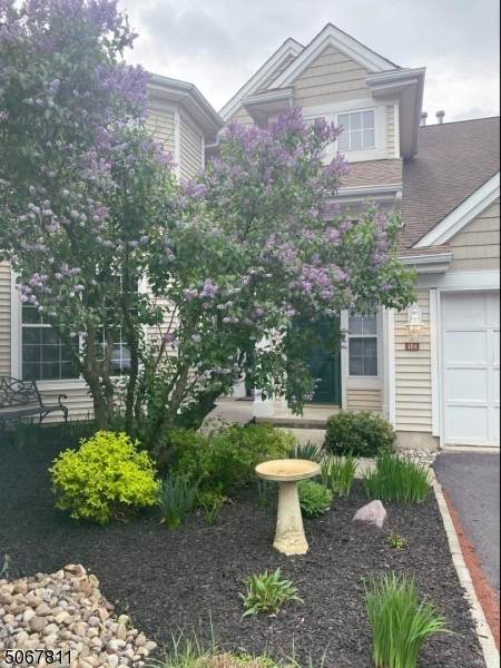 404 Homestead Ct - Photo 1
