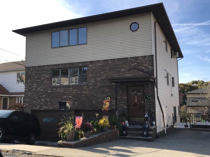128 Mount Pleasant Ave - Photo 1