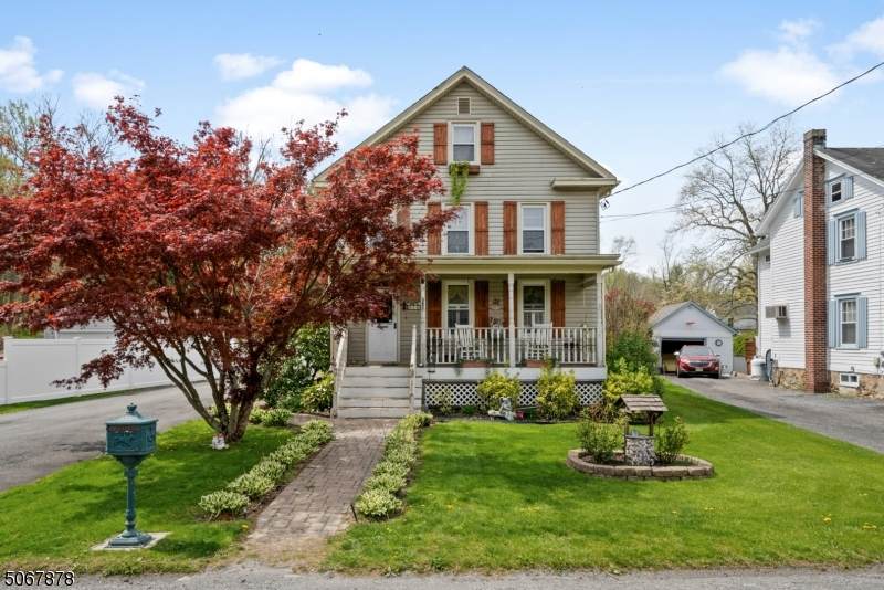 10 Buttzville Rd - Photo 1