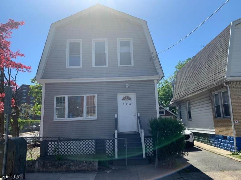 124 Washington Ave - Photo 1