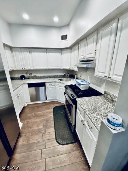 56 E. Blackwell St - Photo 1