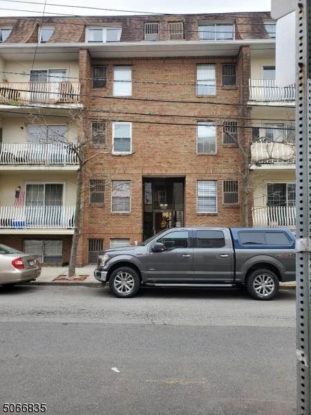 17 Patterson St - Photo 1
