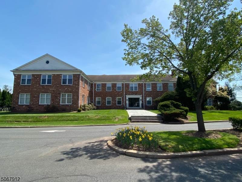 672 Route 202/206 - Photo 1