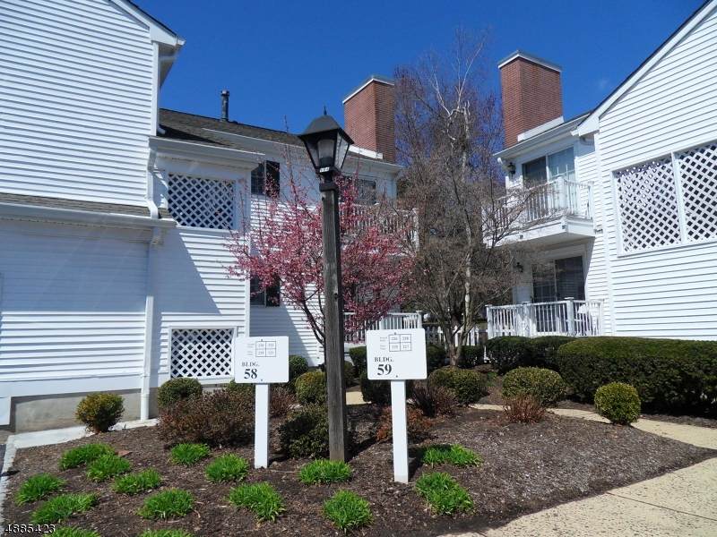 229 Alexandria Way - Photo 1