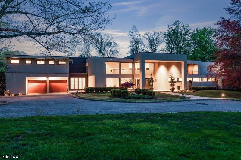 41 Park Way - Photo 1