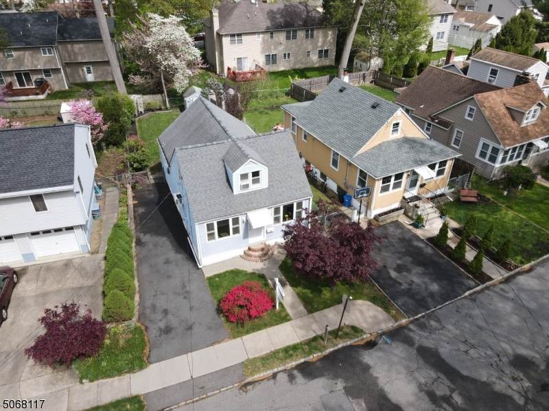 130 Lawrence Rd - Photo 1