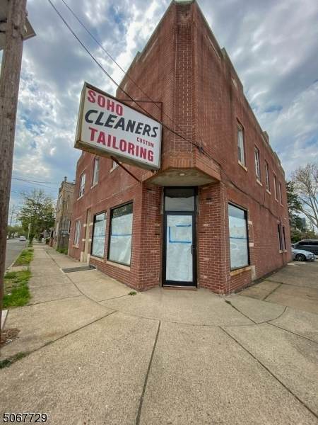 27 Harrison St - Photo 1