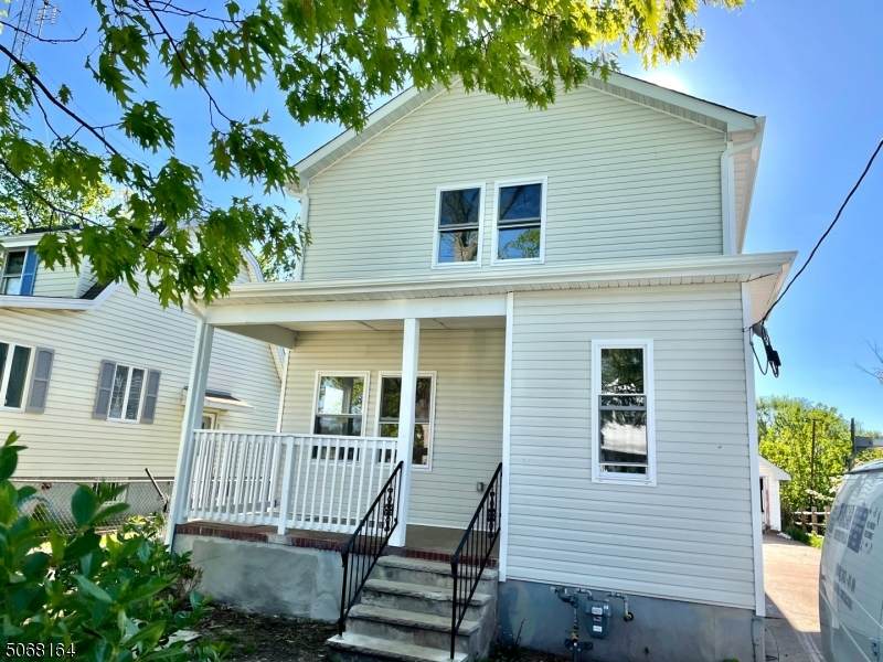 8 Evagrod St - Photo 1