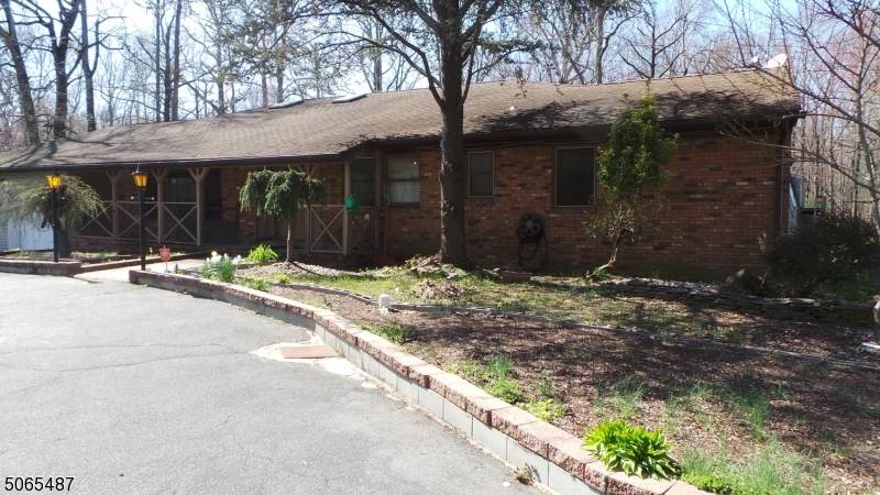 109 Fresh Ponds Rd - Photo 1