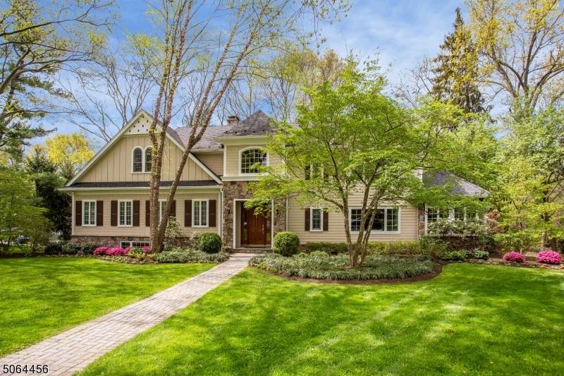 41 Rolling Hill Dr - Photo 1