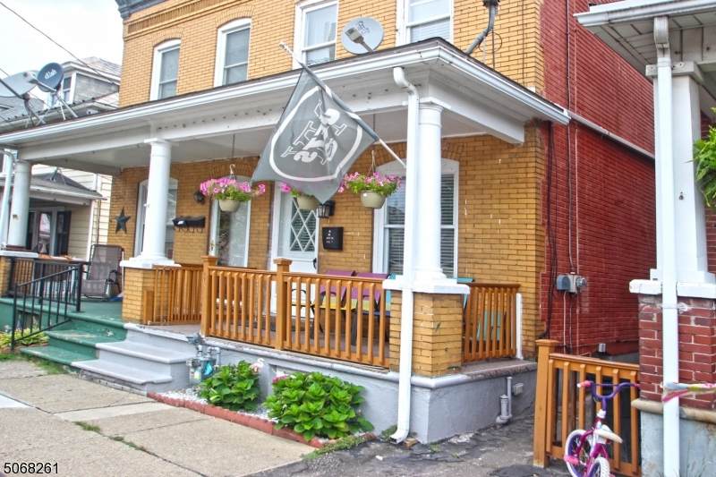 71 Schultz Ave - Photo 1