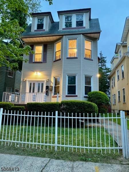 42 Treacy Ave - Photo 1