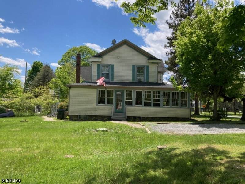 25 Park Pl - Photo 1