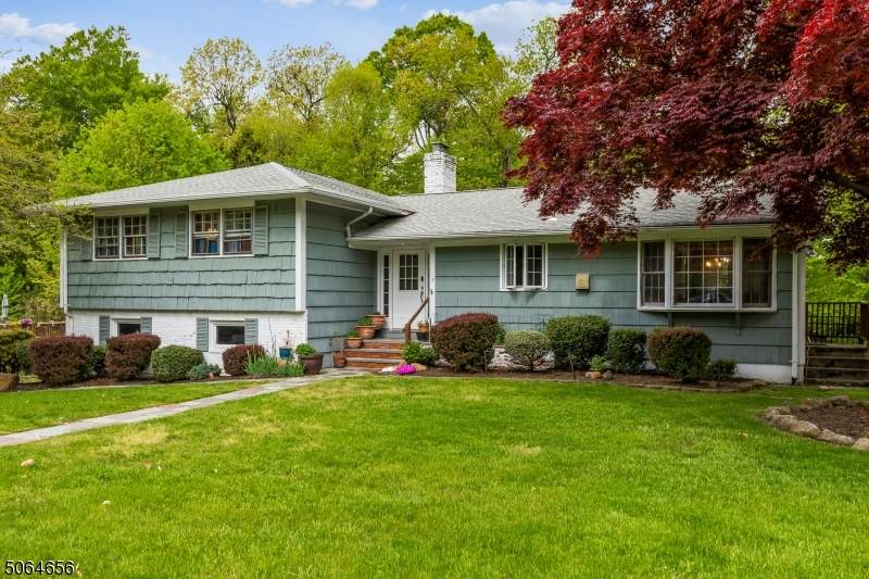 5 Woodland Ave - Photo 1