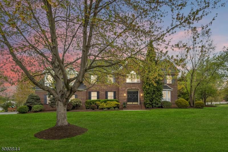 22 Solomon Dr - Photo 1