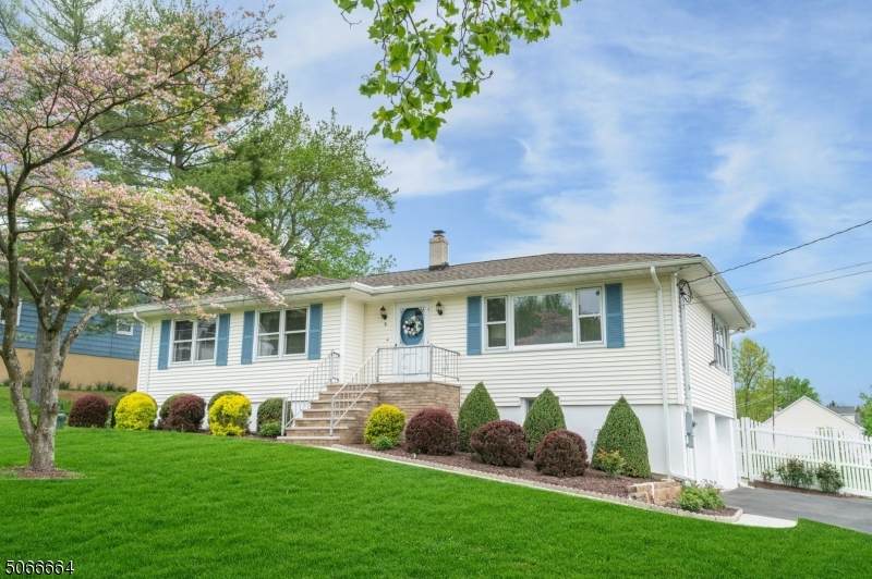 3 Greenridge Dr - Photo 1