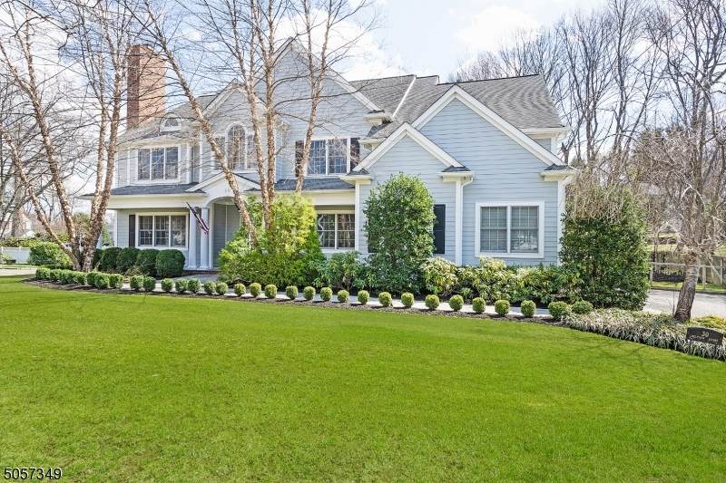 30 Crestview Ave - Photo 1