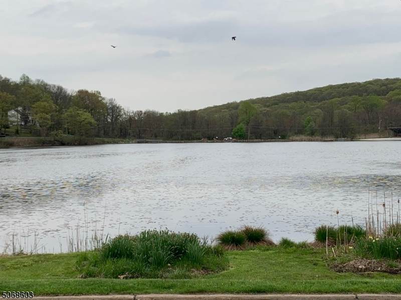 63 Lake Shore Dr - Photo 1