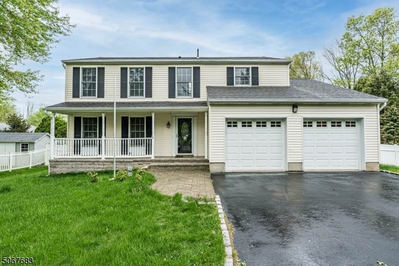 6 Robin Ln - Photo 1