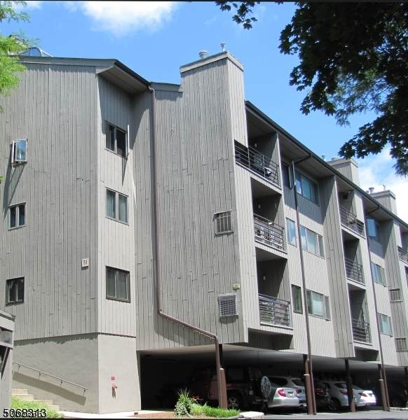 51 Mt. Kemble Ave Unit 202 - Photo 1