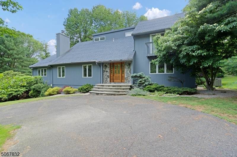 174 Mendham Rd - Photo 1