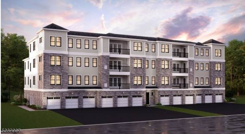 111 Veterans Way - Photo 1