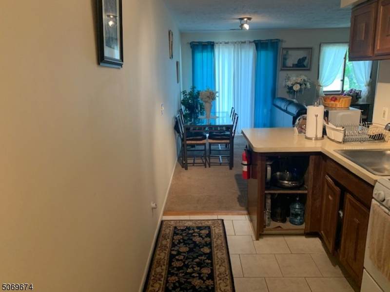 2 Snowbird Ct - Photo 1