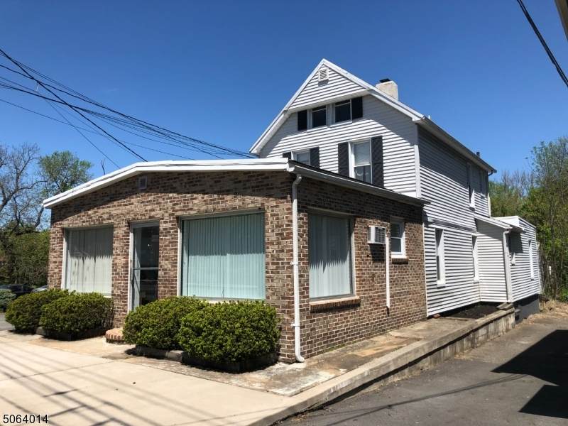 114 E Main St - Photo 1