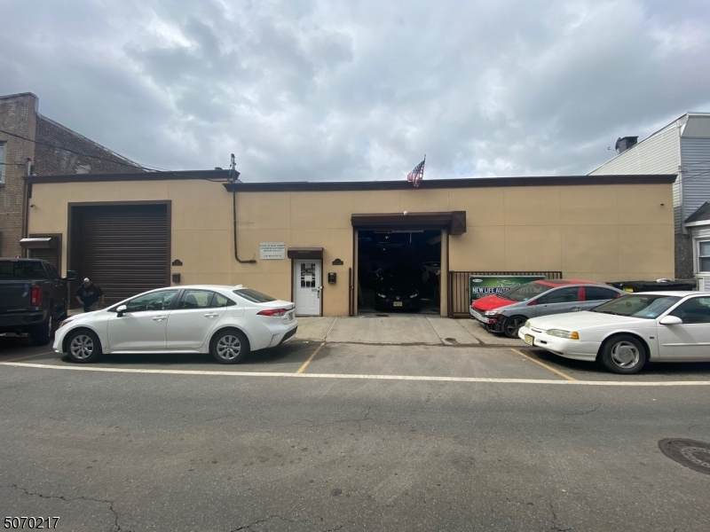 101 Vesey St - Photo 1