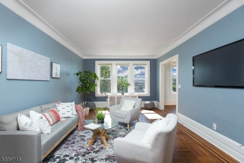 14 Forest St - Photo 1