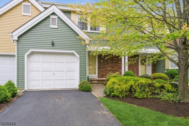 72 Independence Way - Photo 1