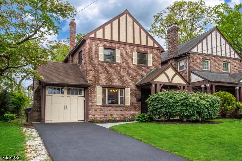 67 Summit Rd - Photo 1