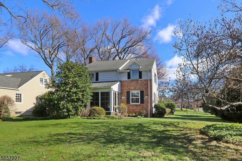 815 Westfield Rd - Photo 1