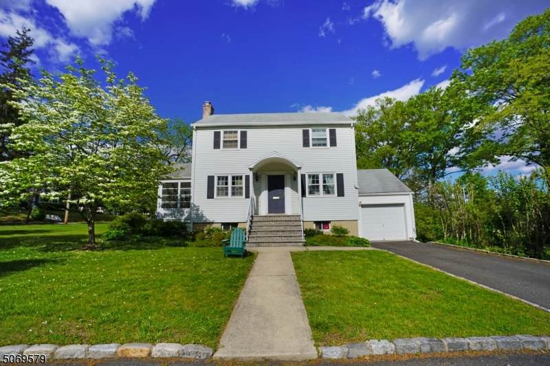 442 Millburn Ave - Photo 1