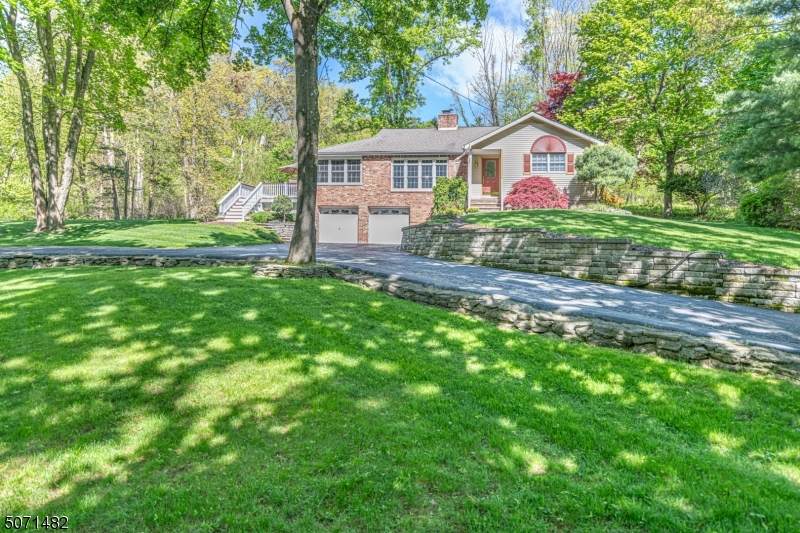 4 Baker Rd - Photo 1