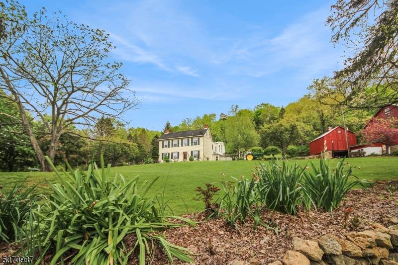 260 Creek Rd - Photo 1