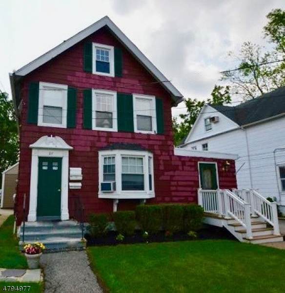 27 Bowers Ln - Photo 1