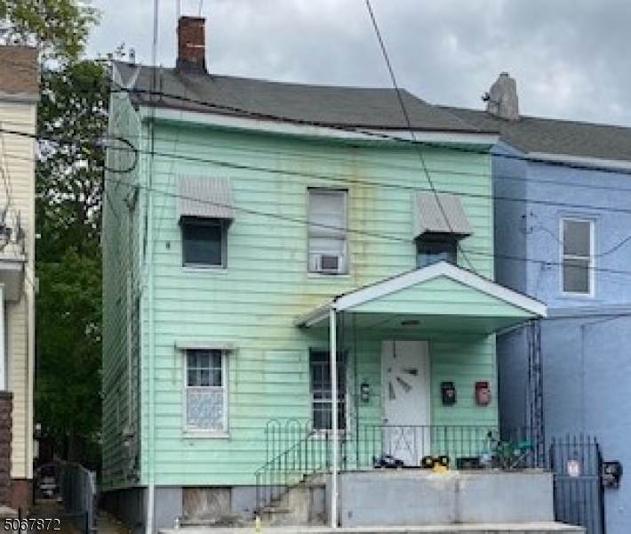 67 Hopper St - Photo 1