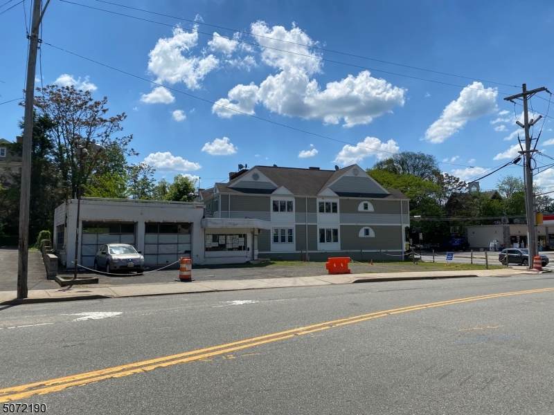 78 Market St - Photo 1