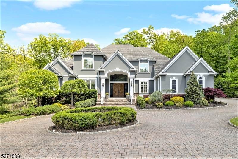 165 Knightsbridge - Photo 1