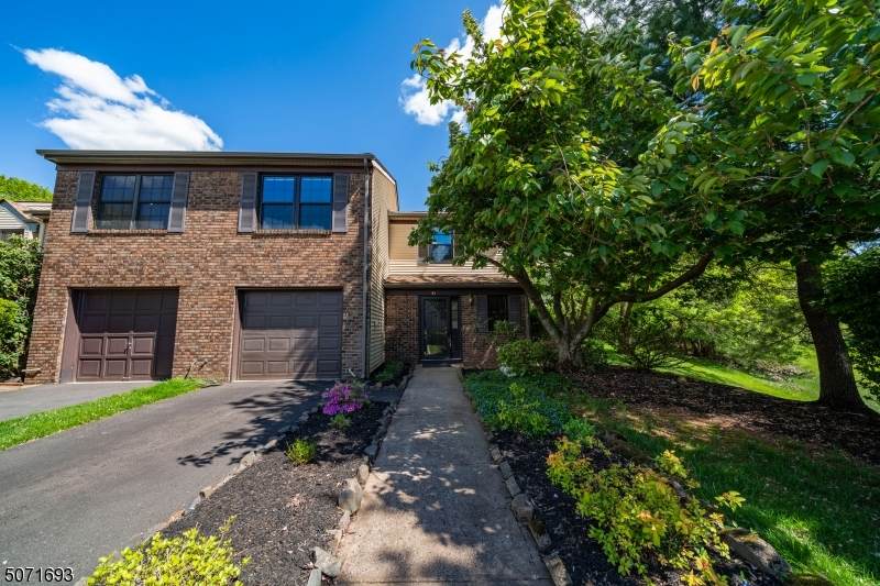 43 Carlisle Ct - Photo 1