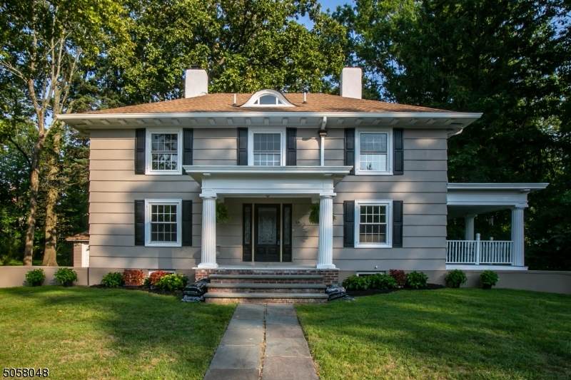 16 E Clark Pl - Photo 1