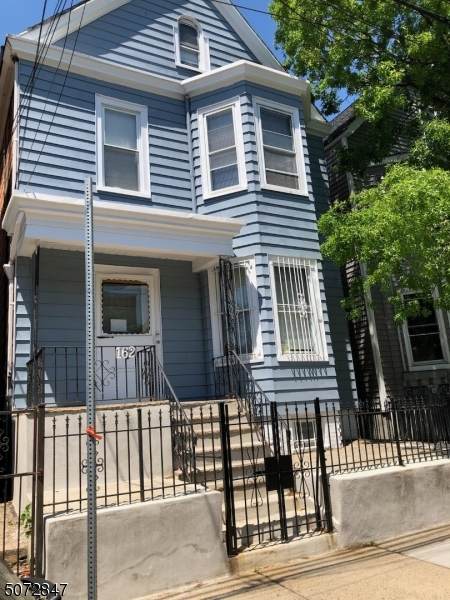162 Parker St - Photo 1