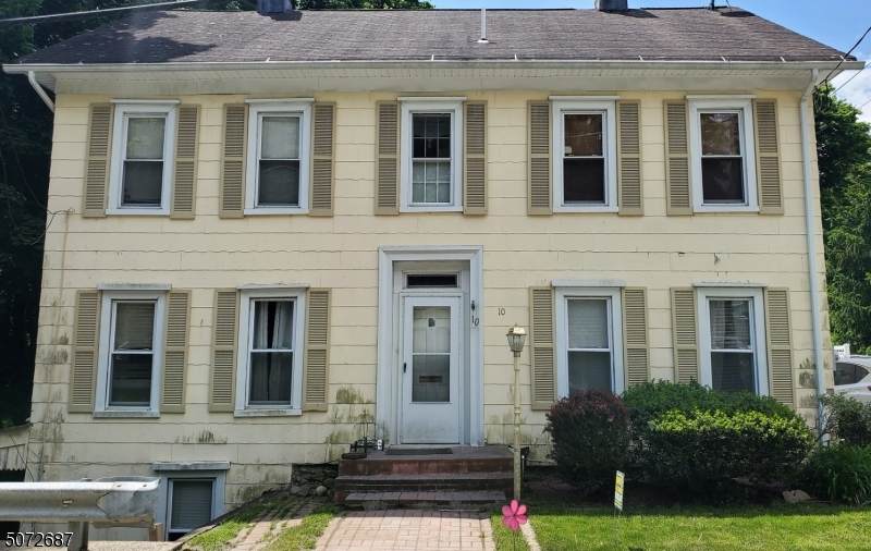 10 Passaic Ave - Photo 1