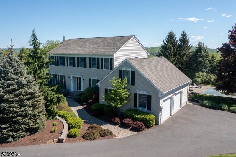 4 Sawmill Way - Photo 1