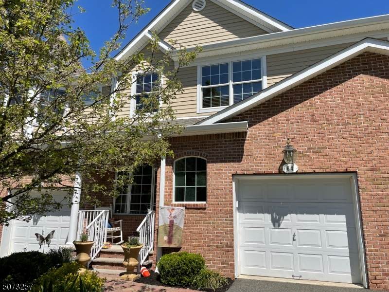 64 Mara Blvd - Photo 1