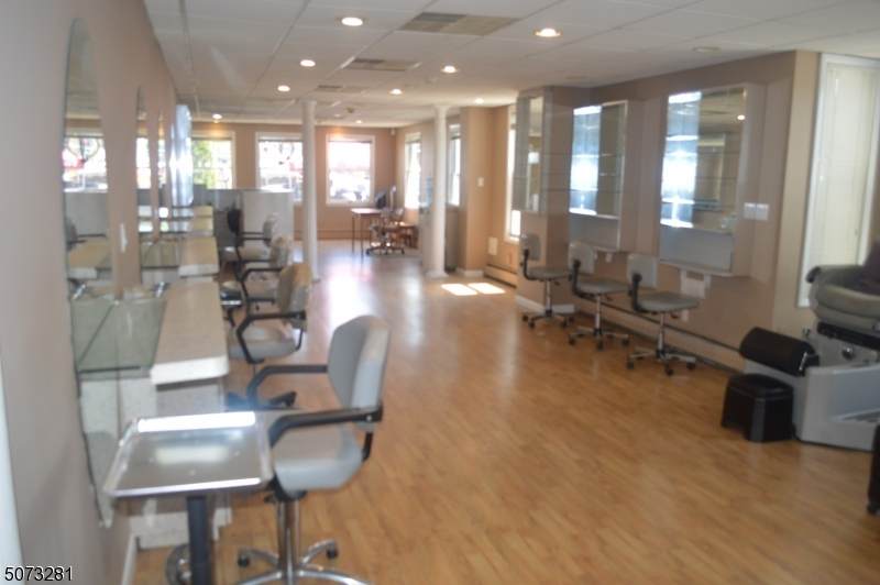 6 Elm - Photo 1