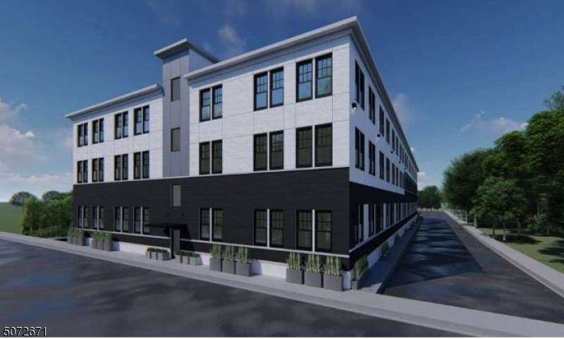 300 Hoyt St. - Photo 1